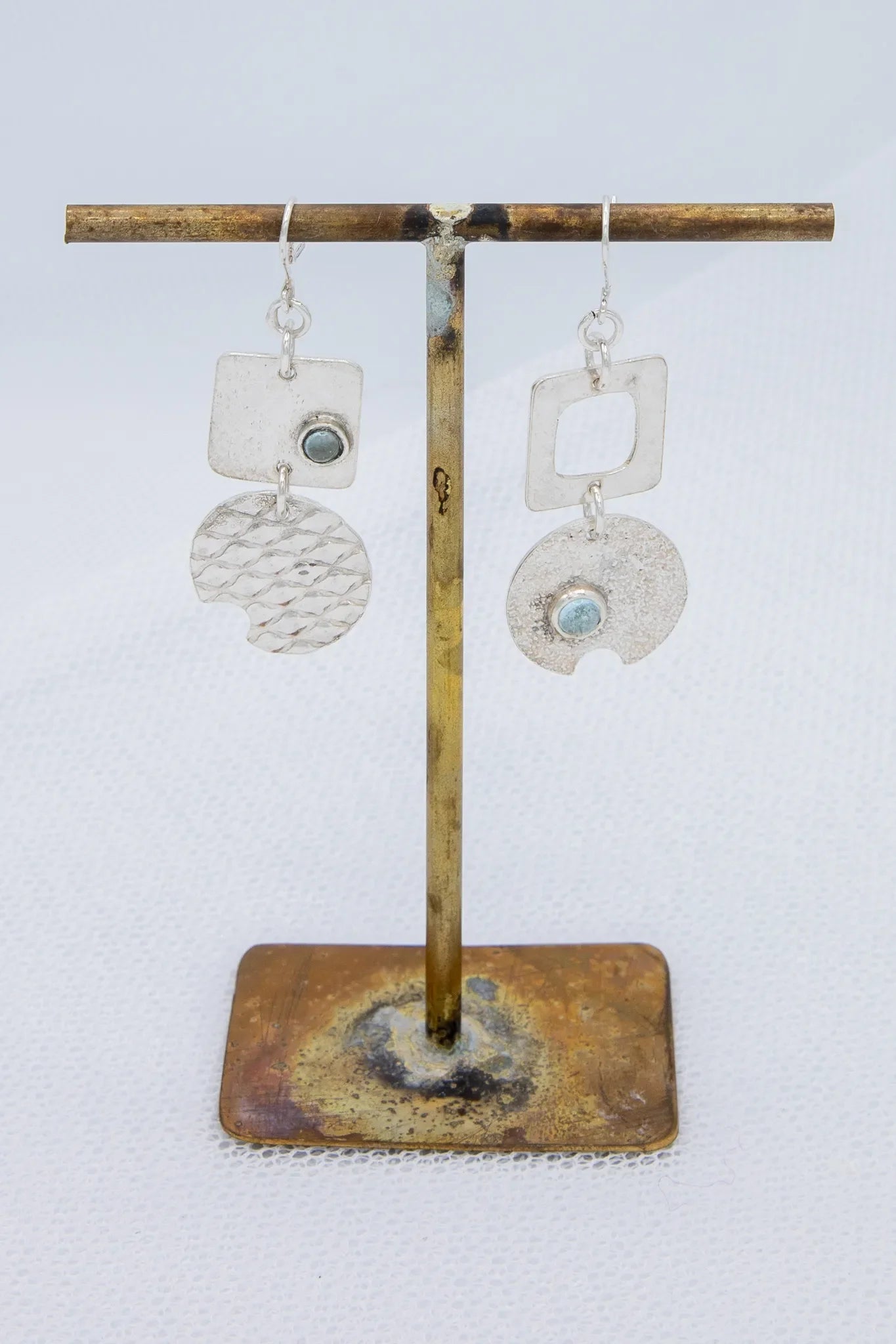 Aquamarine, reticulated and textured silver - approximate length 5 cm